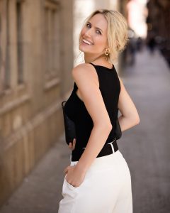 Dara M.