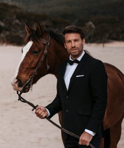 Jens F.