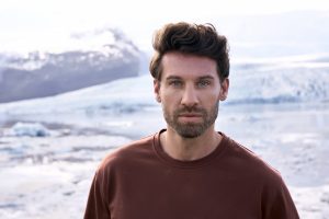 Jens F.