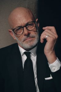 Robert H. Robert H.