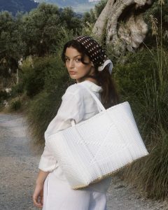 Yara Cernich Yara Cernich