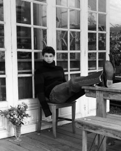 Younes D.